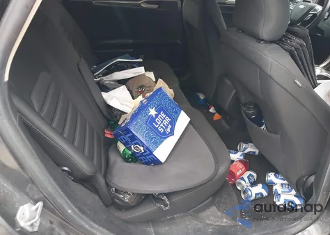 2017 Ford Fusion S z USA, uszkodzony, nr VIN 3FA6P0G75HR397506